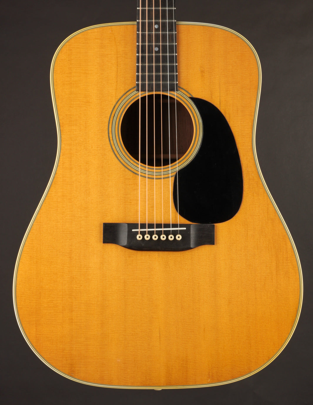 Martin D-28 (1972)