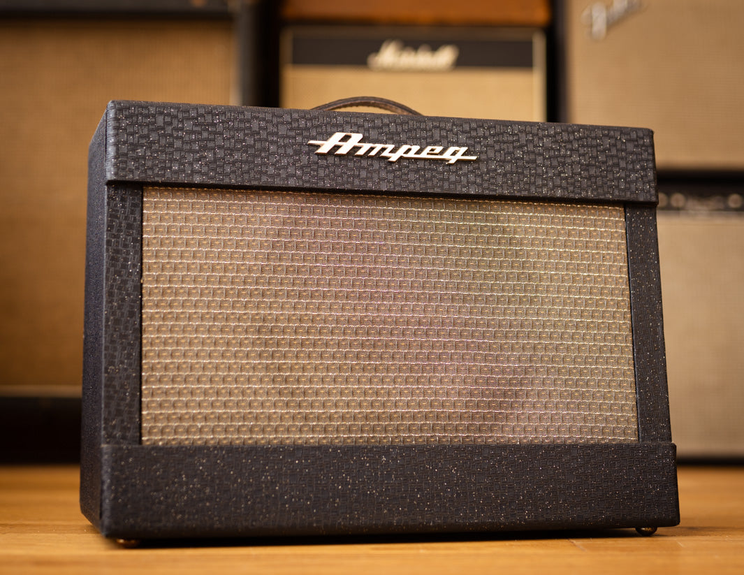Ampeg R-12 Rocket (1961)