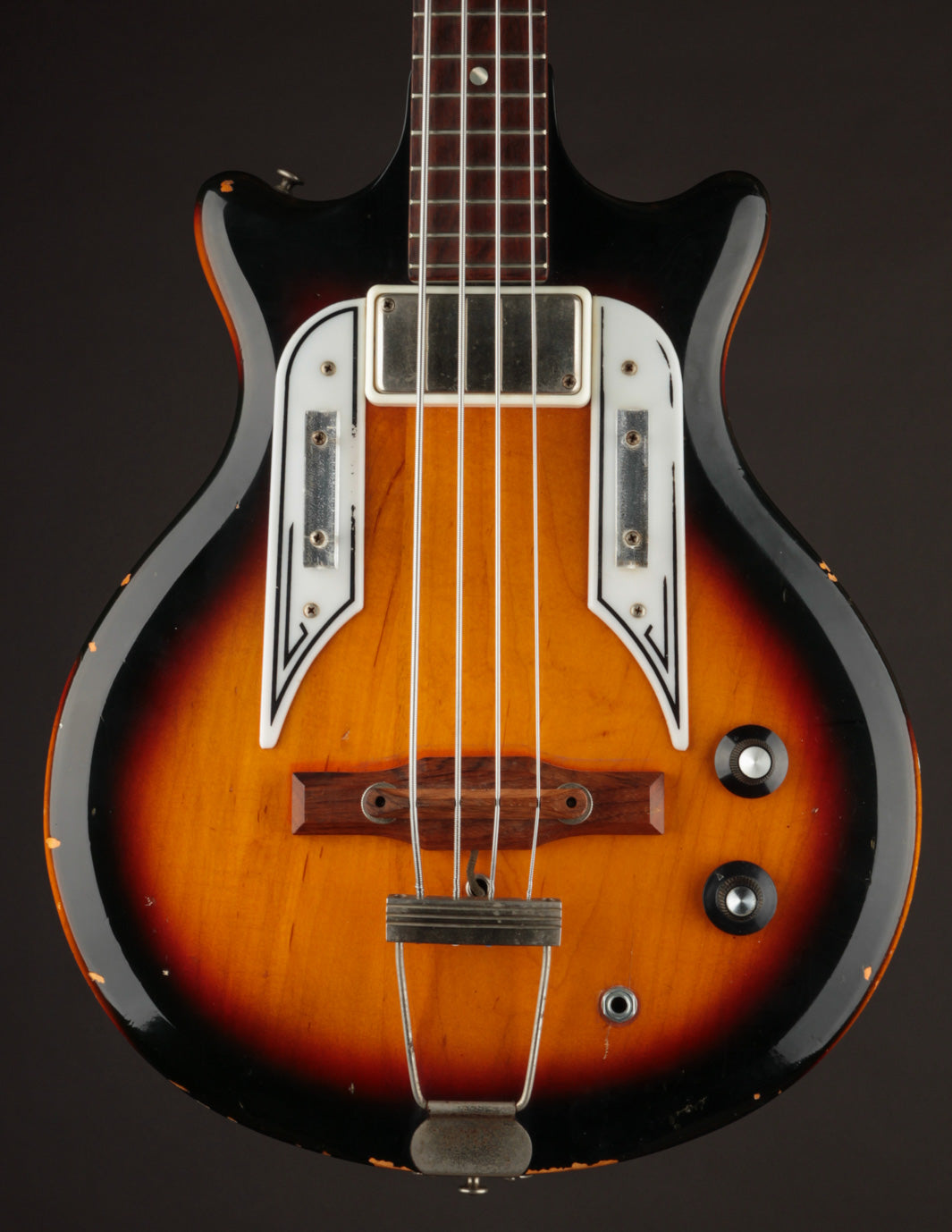 Airline Pocket Bass, Sunburst (1965)