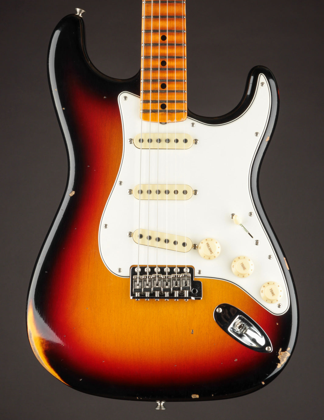 Fender Custom Shop LTD Custom 1968 Stratocaster 3-Color Sunburst/Relic (USED, 2024)