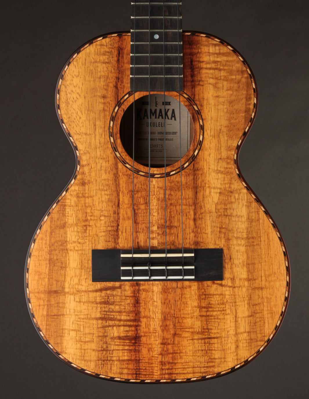 Kamaka HF-3D Deluxe Tenor