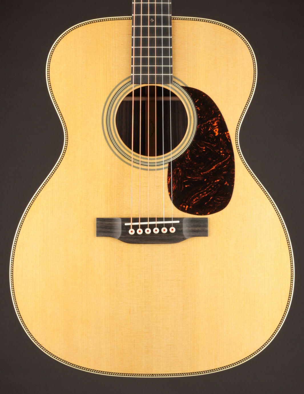 Martin 000-28