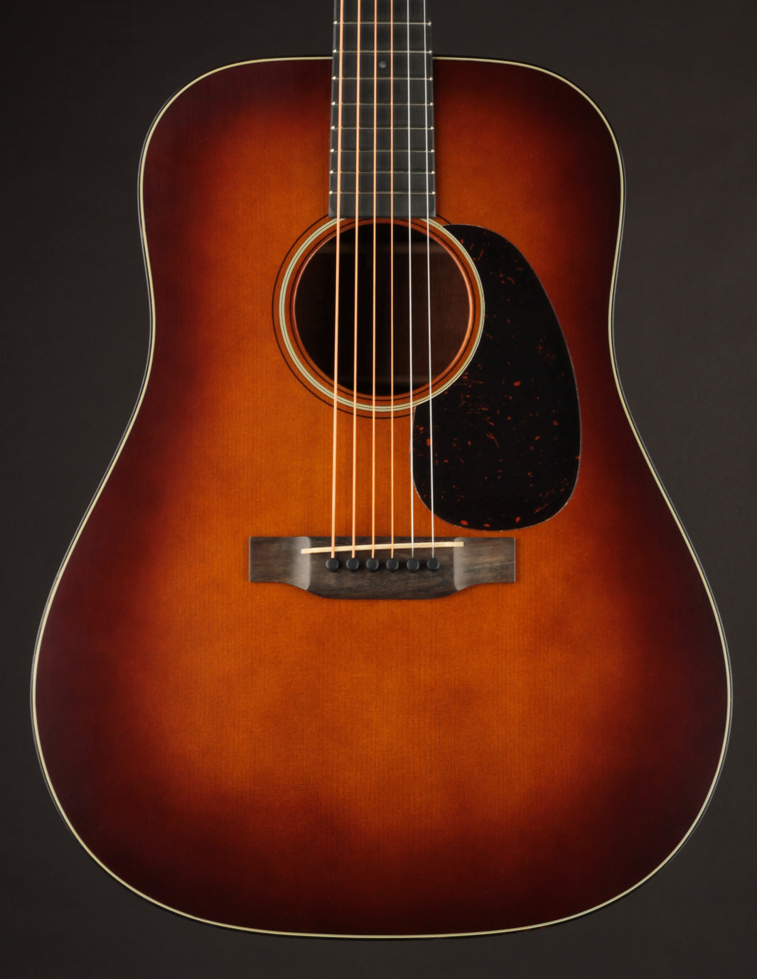 Martin D-18 Ambertone 2022年製 Martin D-18, Ambertone 2022 - Centre De Musique Diplomate