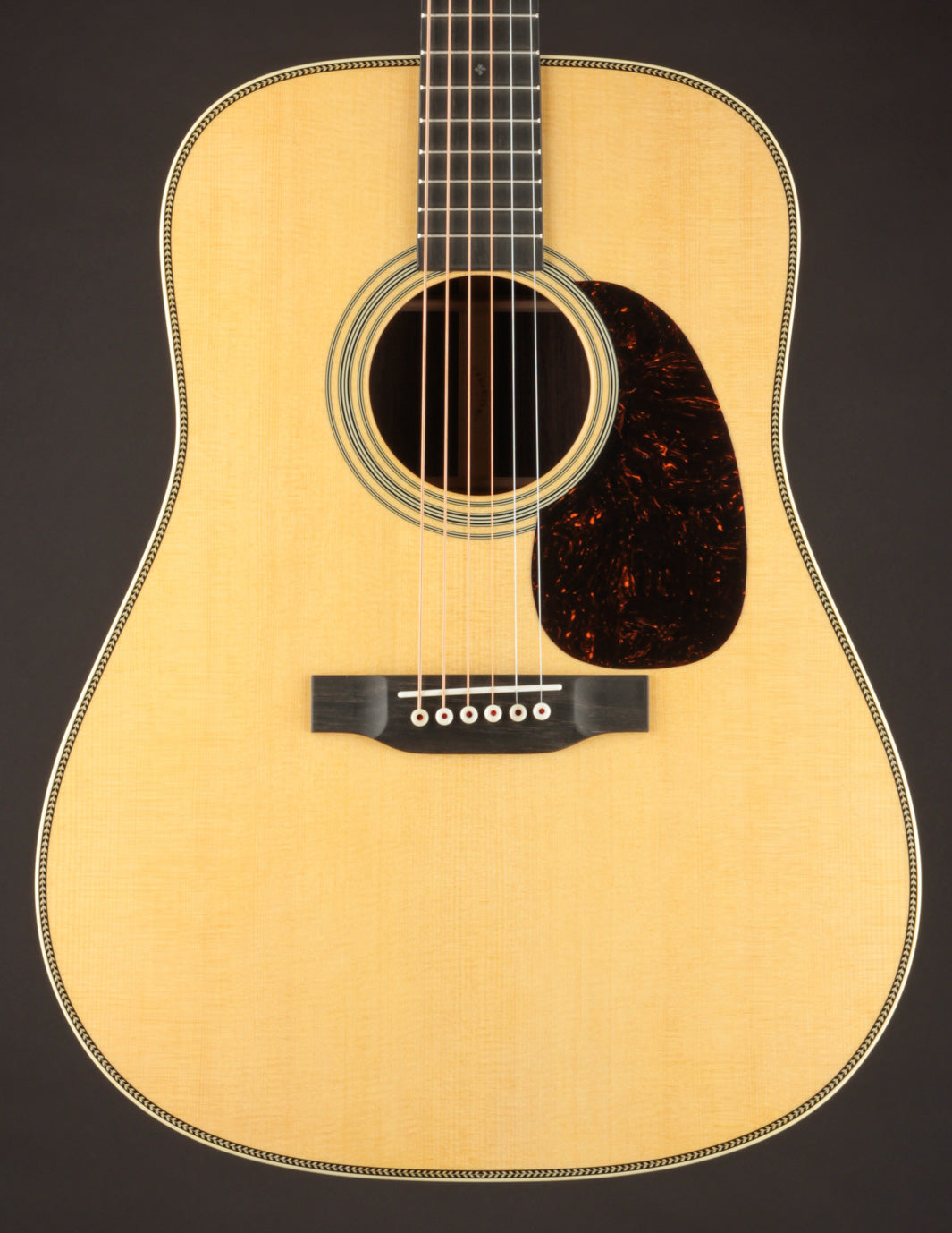 ギター Martin HD-28V Martin HD-28V Acoustic Guitar LH (2012) – Elderly Instruments