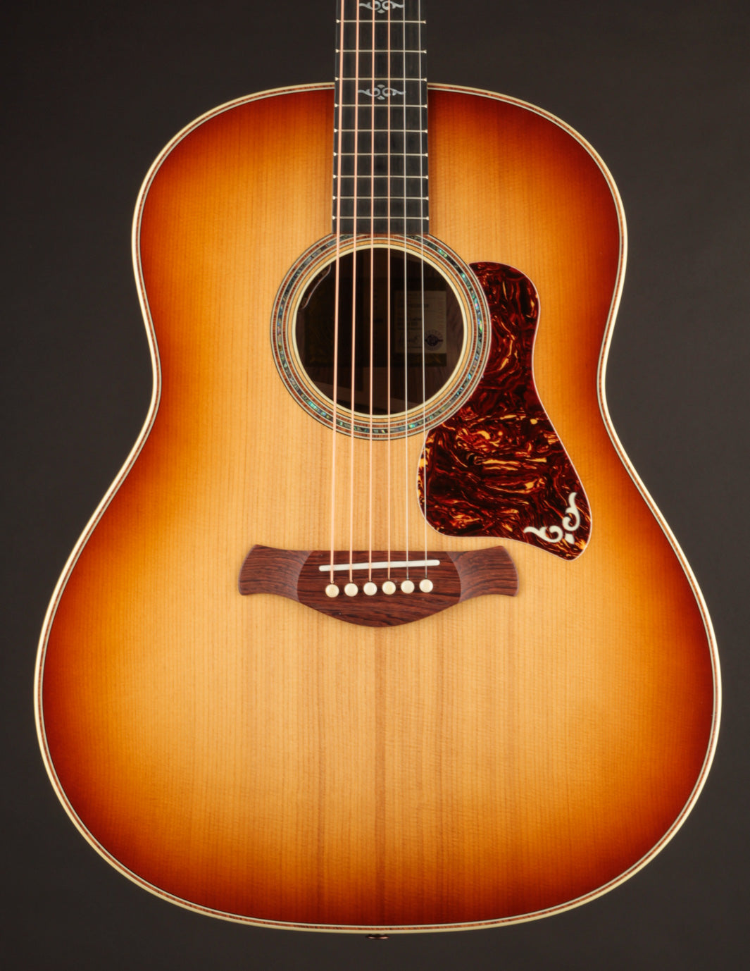 Taylor 817E Gold Label Honduran Rosewood Sunburst