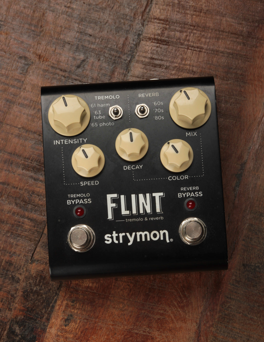 ラーメンさん専用 Strymon FLINT Strymon FLINT Review Reverb Tremolo - YouTube