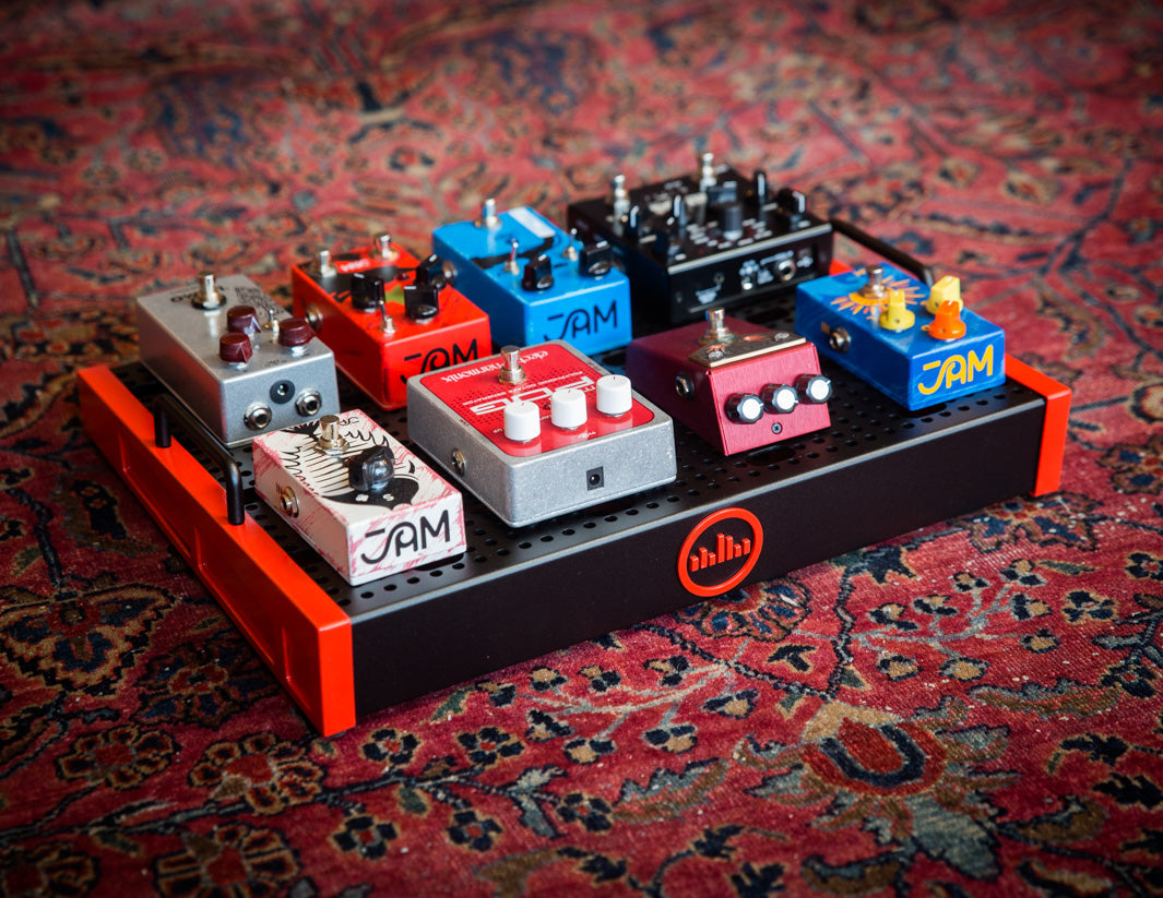 Temple Audio Duo 17 Pedalboard, Temple Red | The Music Emporium