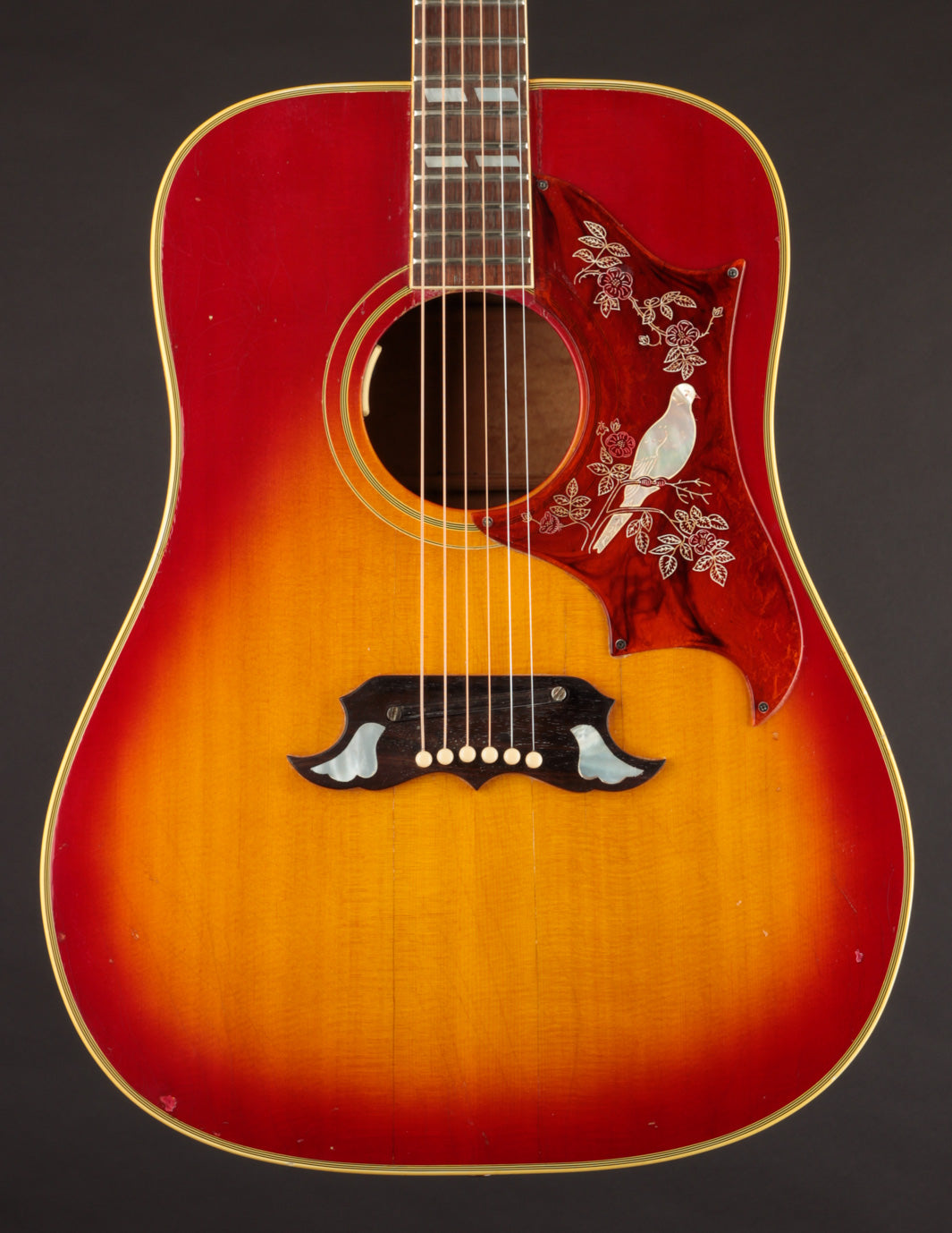 Gibson Dove (USED, 1969)