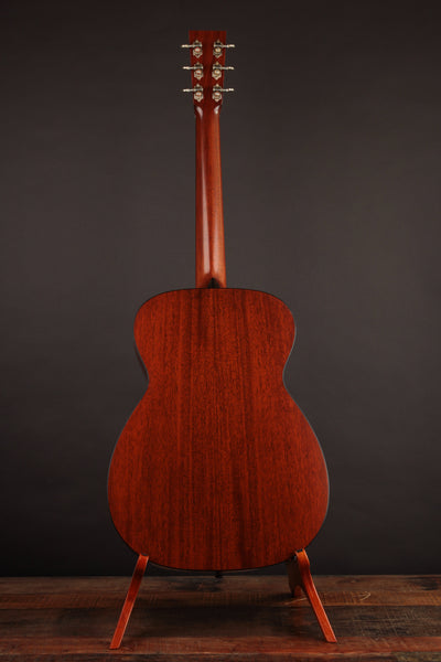 Collings 001A Adirondack 14-Fret Traditional Satin
