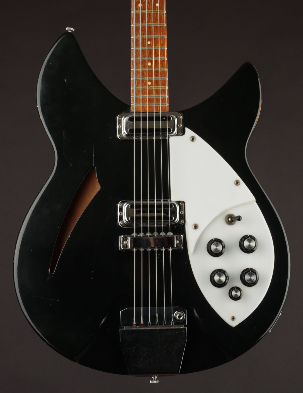 Rickenbacker 335, Jetglo (USED, 1966)