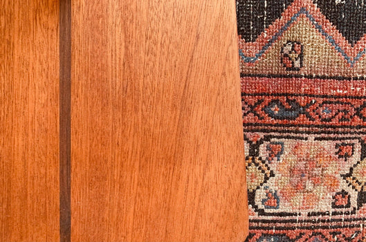 Guitar Stands & Hangers