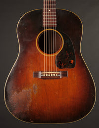 Gibson J-45 (1943)