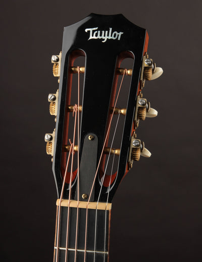 Taylor Custom Grand Auditorium 12-Fret (USED, 2015)