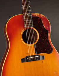 Gibson J-45 Sunburst (1962)