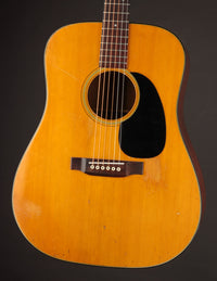 Martin D-18 (1968)