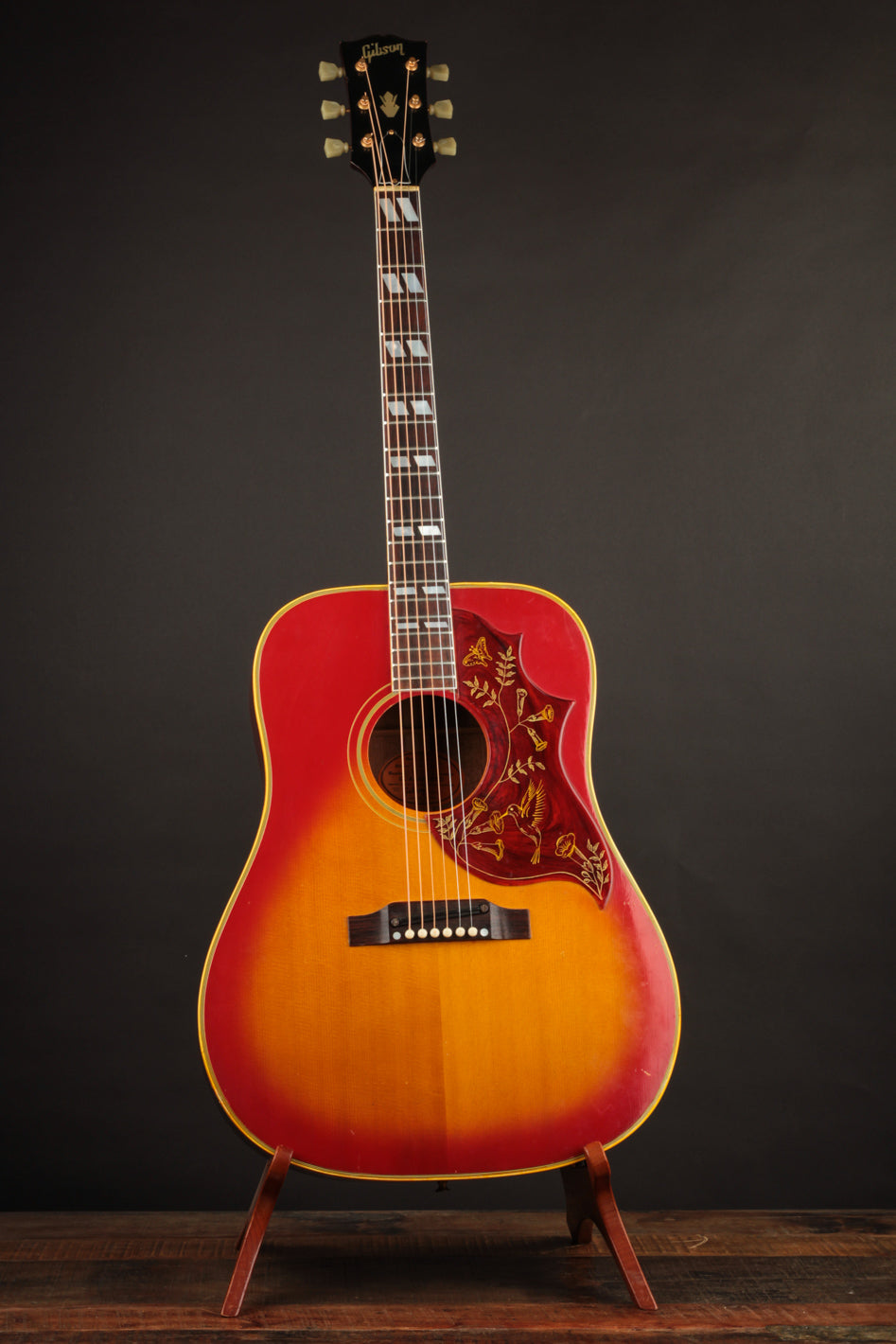 Gibson Hummingbird (1967) – The Music Emporium