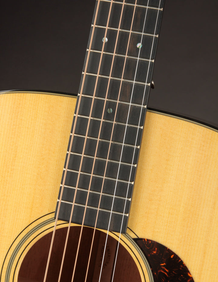 Martin D-18 (USED, 2023) | The Music Emporium