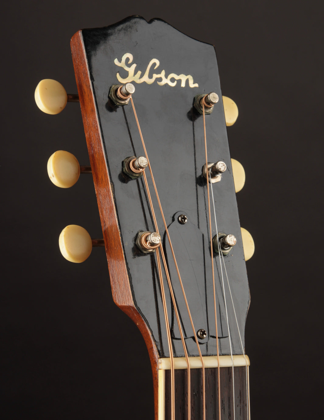 Gibson J-55 (1941) | The Music Emporium