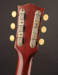 Gibson J-45 Cherry Sunburst (c. 1967)