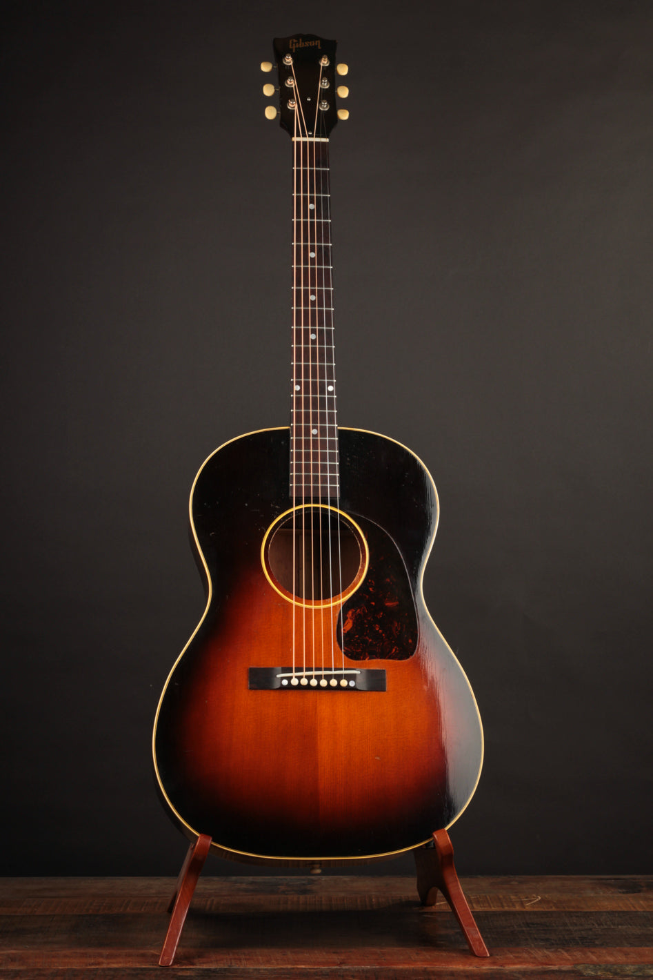 Gibson LG2 (1949) | The Music Emporium: Vintage Guitar