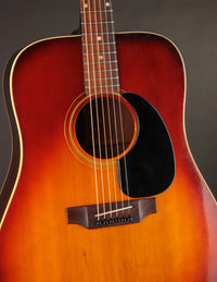Gibson J-45 Deluxe, Cherry Sunburst (1969)