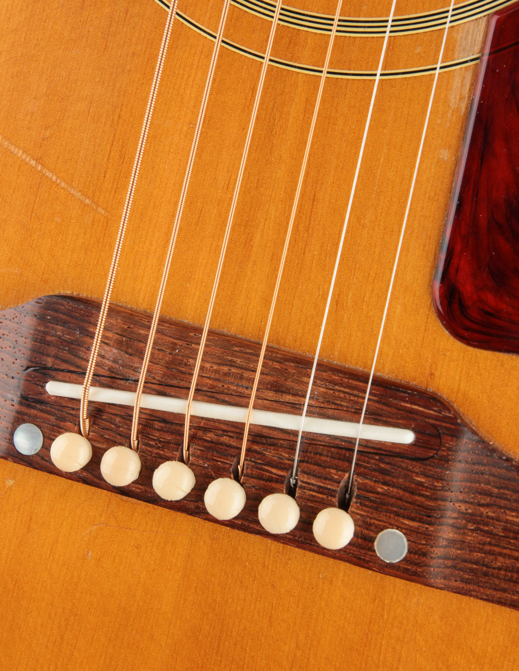 GIBSON J-50 1966年 （だと思います） Gibson J-50 (1966) | The Music Emporium