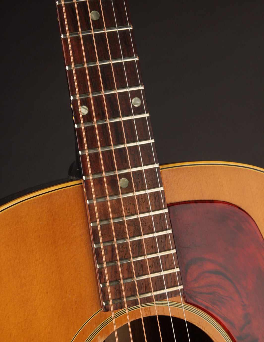 Gibson J-50 1966年製モデル 限定版 Gibson J-50 (1966) | The Music Emporium