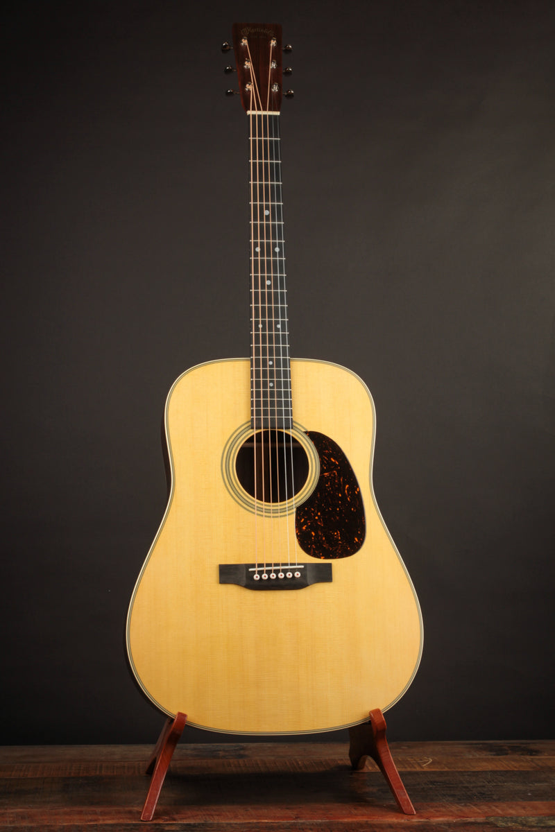 Martin D-28 Satin (USED, 2023)