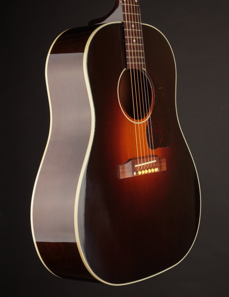 Gibson J-45 1943 Fuller&