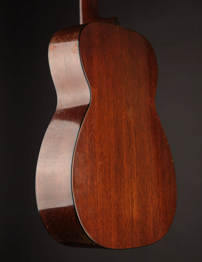 Martin 00-18 (1947)