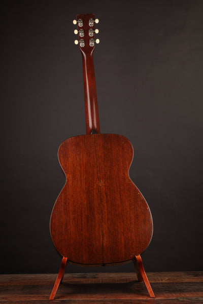 Martin 00-18 (1947)