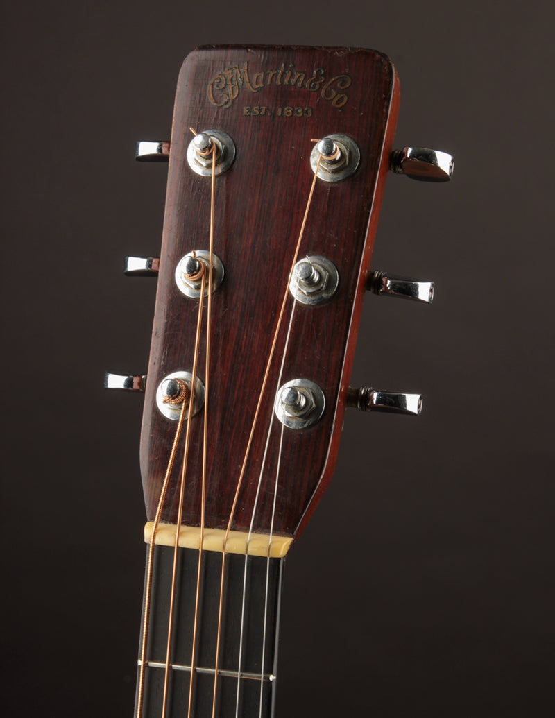 Martin D-28 (1967)