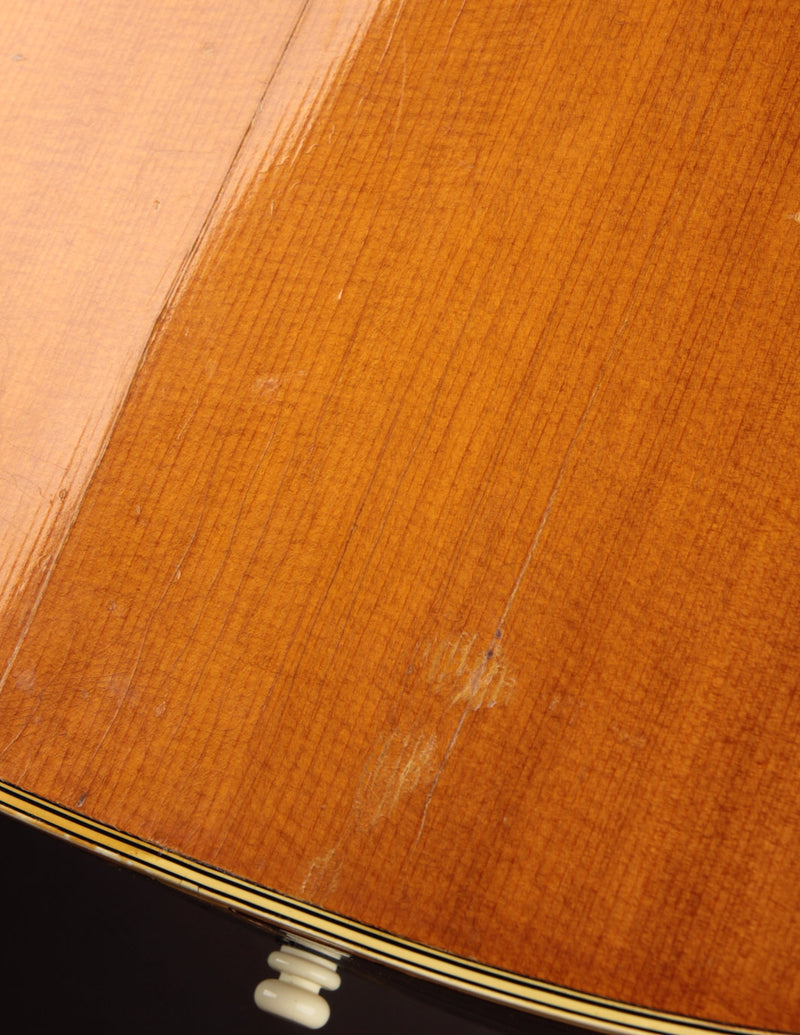 Martin D-28 (1967)