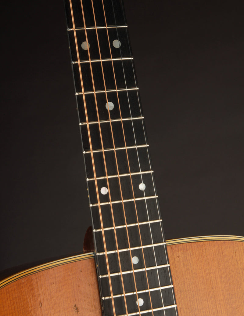 Martin D-28 (1967)