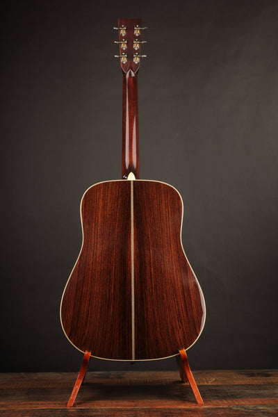 Martin HD-28 (USED, 2021)