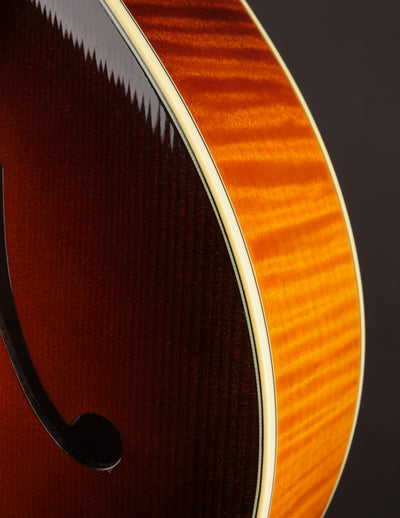 Collings AT-16 Sunburst w/ Lollar Johnny Smith (2011)