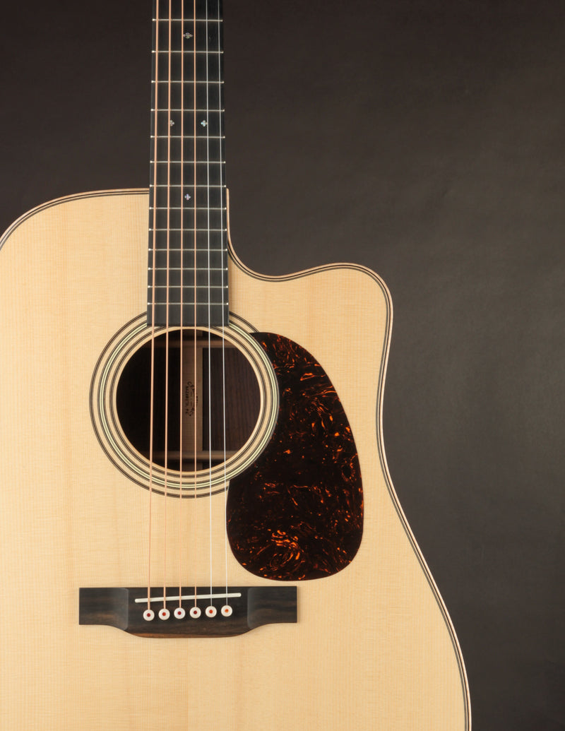 Martin Custom Shop DC-28 Cutaway (USED, 2024)