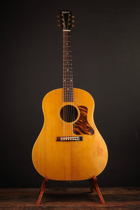 Gibson J-35 (1941)