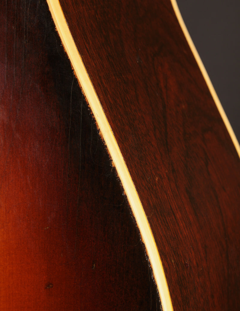 Gibson J-45 (1946)