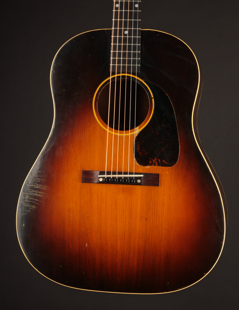 Gibson J-45 (1946)