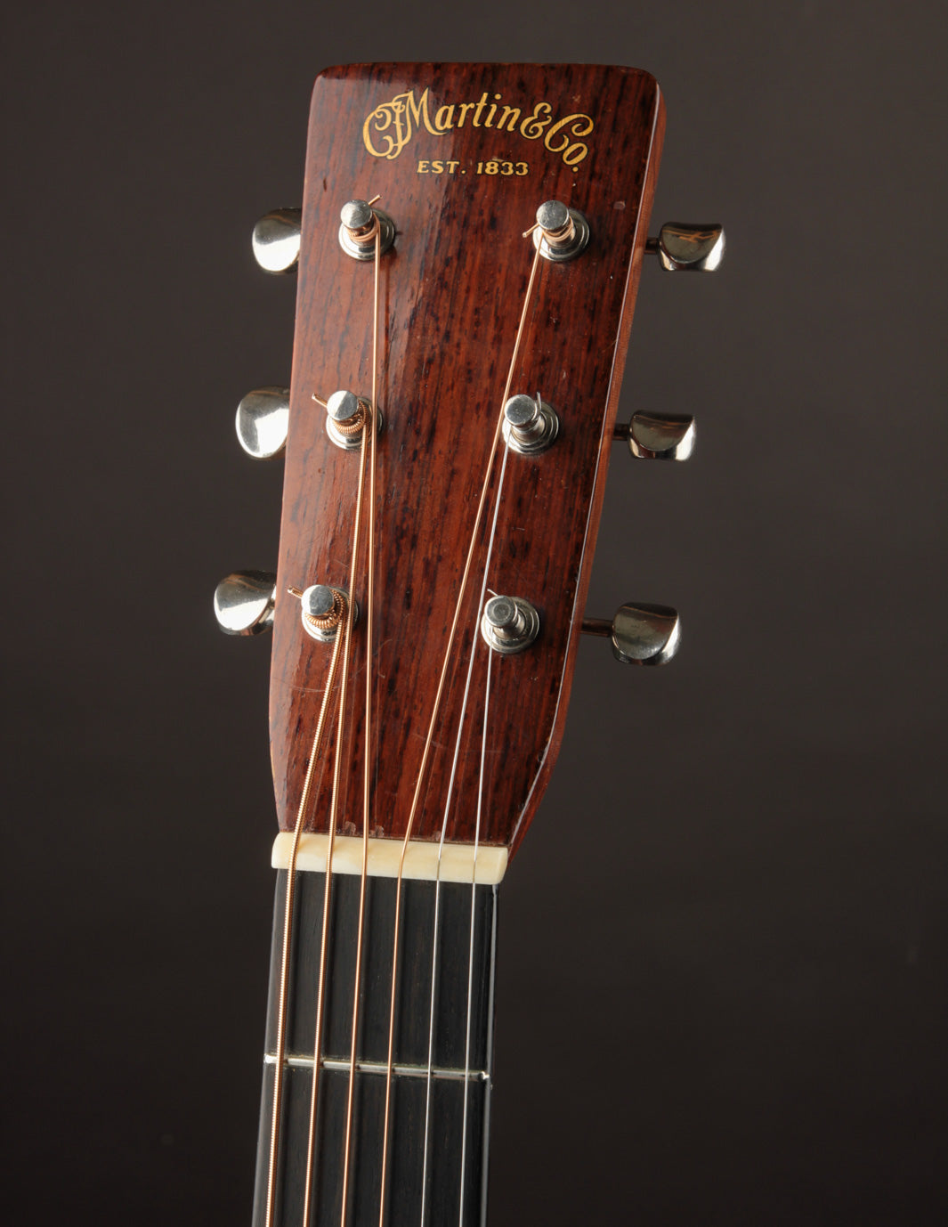 Martin & Co　D-28 C. F. Martin D-28 Flat Top Acoustic Guitar (1948) | RetroFret
