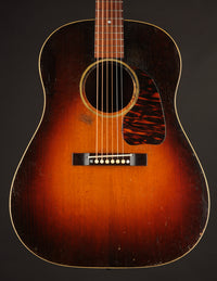 Gibson J-45 (1943)