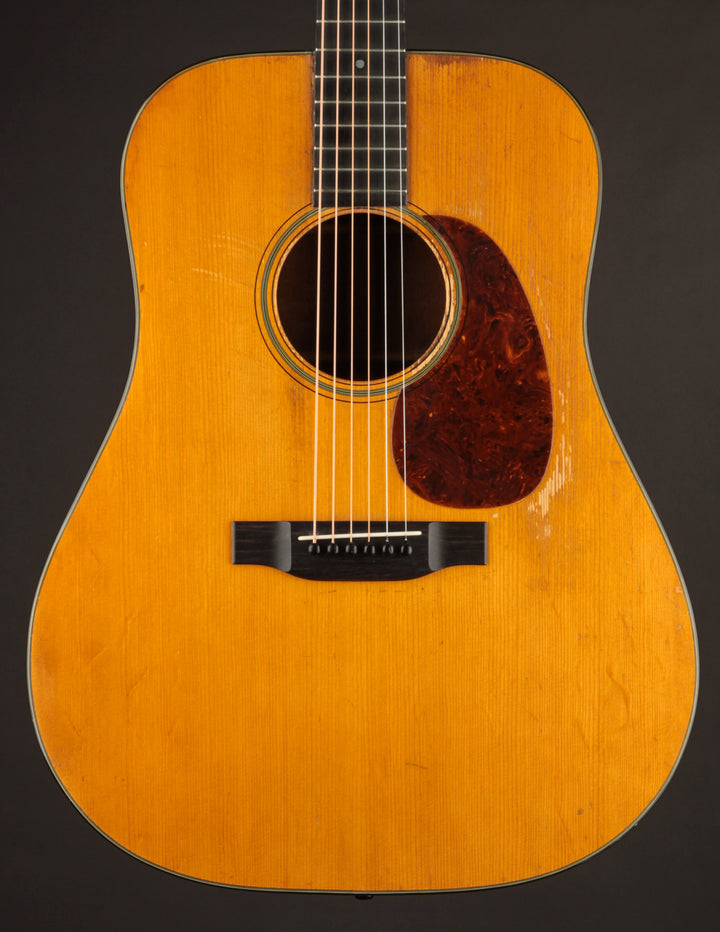 Martin D-18 (1945) | The Music Emporium