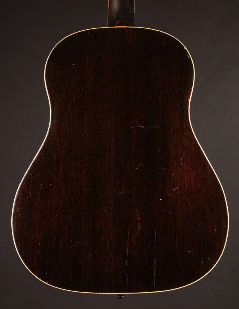 Recording King "Ray Whitley" 1028 (c. 1940)