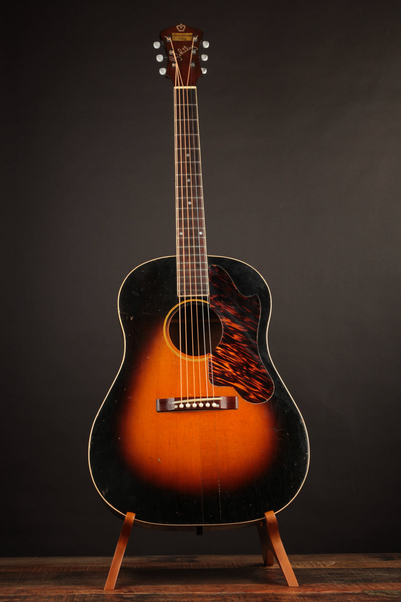 Recording King "Ray Whitley" 1028 (c. 1940)