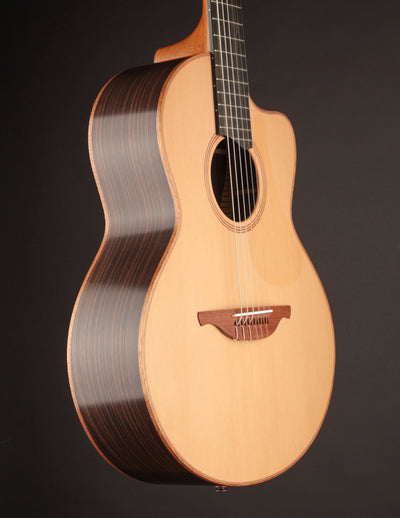Lowden S-25J (Preowned, 2024)
