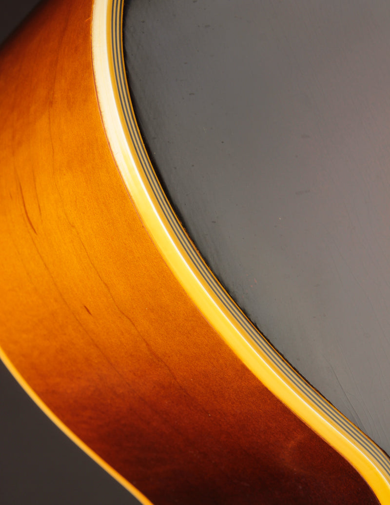 Gibson SJ-200 Sunburst (1952)