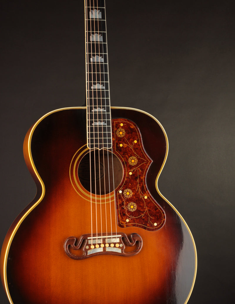 Gibson SJ-200 Sunburst (1952)