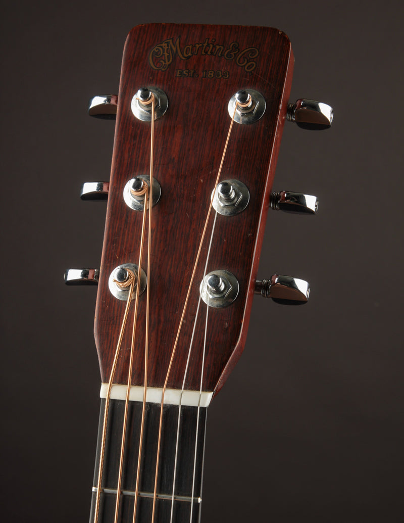 Martin D-28 (1967)