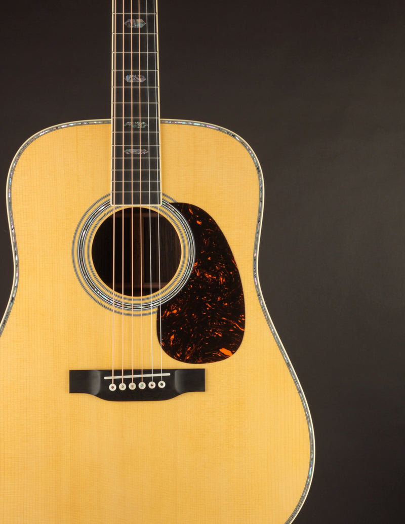 Martin D-41 (Preowned, 2025)
